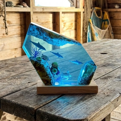 Manni's Ocean Resin Lamps
